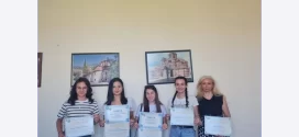 Възпитаници на ПГИ в Перник с награди от конкурс по счетоводство