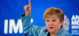 Кристалина Георгиева съветва българите: Не харчете пари, които нямате